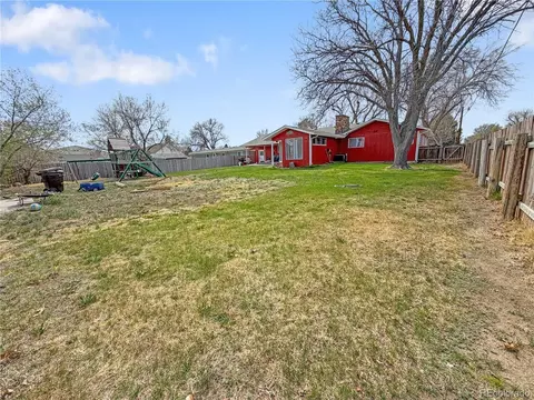 Exterior - 662 Ash Ave, Akron, CO 80720 photo 6 of 6