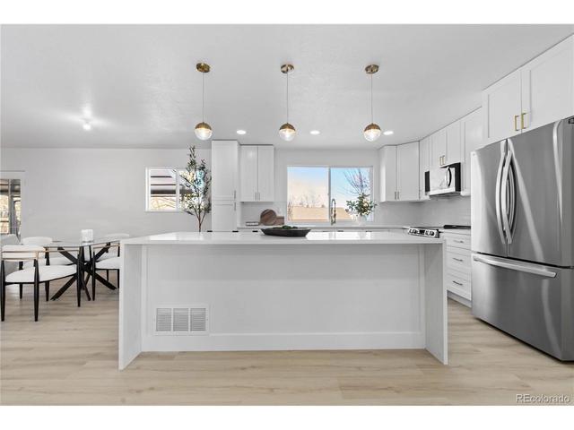9163 W 75th Cir, Arvada, CO 80005