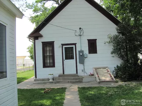 211 Curtis St, Brush, CO 80723 photo 2