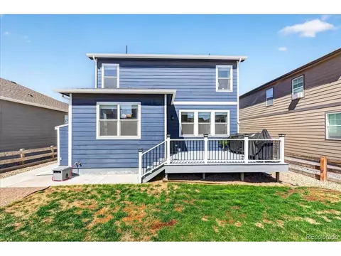 Exterior - 172 Fox St, Bennett, CO 80102 photo 6 of 8