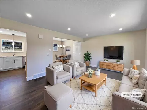 762 S Simms St, Lakewood, CO 80228 photo 2