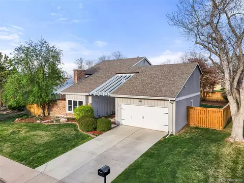 3706 Easter Dr, Centennial, CO 80122 photo 2