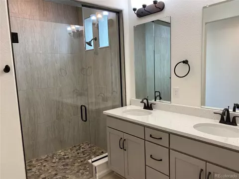 21721 E 50th Dr, Aurora, CO 80019 photo 6