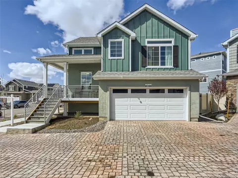 4044 Quatar Ct, Aurora, CO 80019