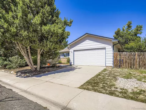 722 Parkview Mountain Dr, Windsor, CO 80550