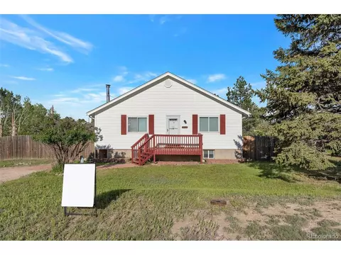 262 S Paddock St, Elizabeth, CO 80107 photo 2
