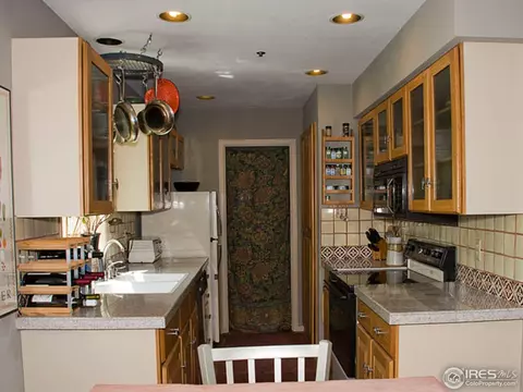 1931 Grove St, Boulder, CO 80302 photo 5