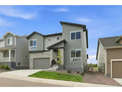 Exterior - 667 Simmental Loop, Castle Rock, CO 80104 photo 4 of 7