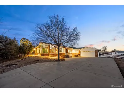 8280 Queen St, Arvada, CO 80005