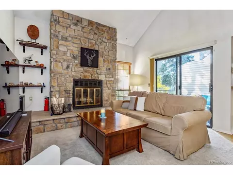 15912 E Dakota Pl #E, Aurora, CO 80017 photo 3