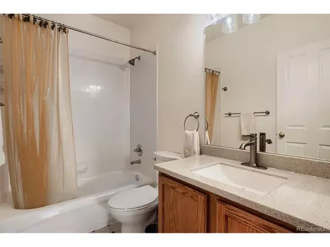 Bath - 18130 E Bethany Pl, Aurora, CO 80013 photo 3 of 3