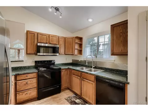 Kitchen - 18130 E Bethany Pl, Aurora, CO 80013 photo 1 of 3