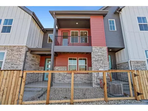 2849 E 103rd Dr, Thornton, CO 80229 photo 2