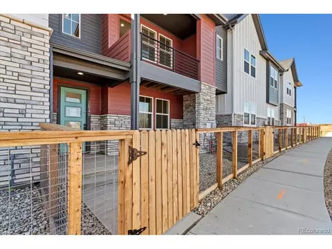 2849 E 103rd Dr, Thornton, CO 80229 photo 3