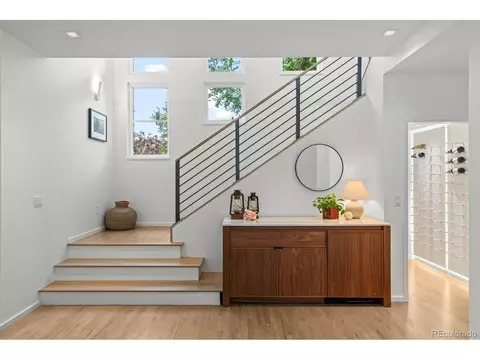Entry Way - 1425 Upland Ave, Boulder, CO 80304 photo 3 of 7