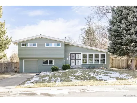 2956 S Wabash Cir, Denver, CO 80231