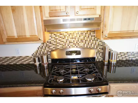 4608 Beverly Dr, Berthoud, CO 80513 photo 6