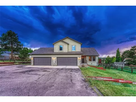 271 Taopi Cir, Woodland Park, CO 80863
