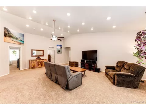 396 Maple St, Bennett, CO 80102 photo 13