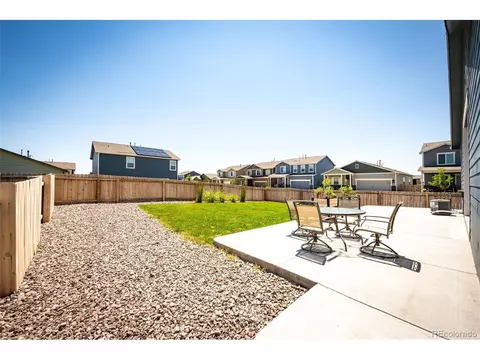 396 Maple St, Bennett, CO 80102 photo 32