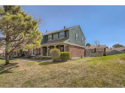 8622 E Amherst Dr #E, Denver, CO 80231 photo 2