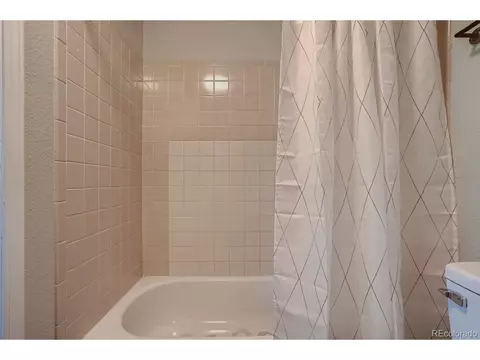 8622 E Amherst Dr #E, Denver, CO 80231 photo 21