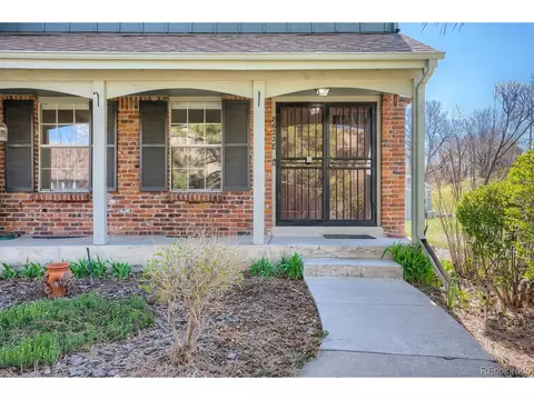 8622 E Amherst Dr #E, Denver, CO 80231 photo 4