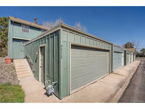 8622 E Amherst Dr #E, Denver, CO 80231 photo 32
