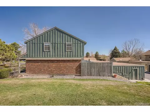 8622 E Amherst Dr #E, Denver, CO 80231 photo 3