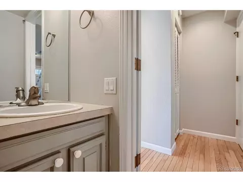 8622 E Amherst Dr #E, Denver, CO 80231 photo 17