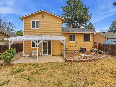 Exterior - 19472 E Princeton Pl, Aurora, CO 80013 photo 4 of 4
