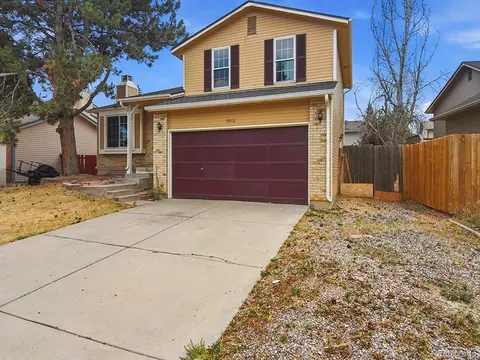 Exterior - 19472 E Princeton Pl, Aurora, CO 80013 photo 2 of 4