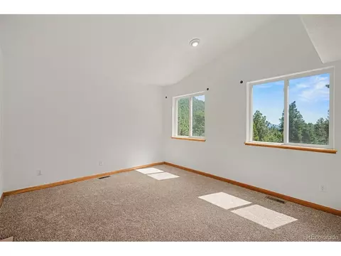 Bedroom - 13475 Shiloh Rd, Conifer, CO 80433 photo 1 of 3