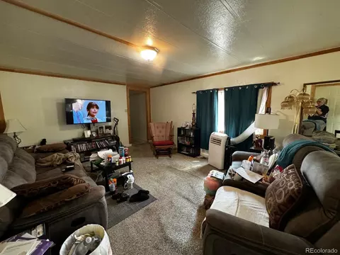 717 Lake St, Rangely, CO 81648 photo 2
