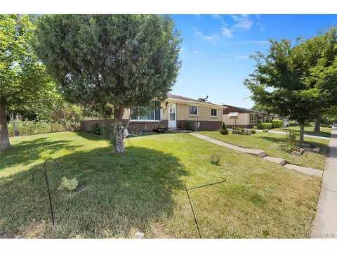 9830 E 5th Ave, Aurora, CO 80010 photo 3