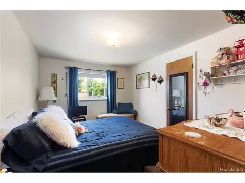 9830 E 5th Ave, Aurora, CO 80010 photo 9