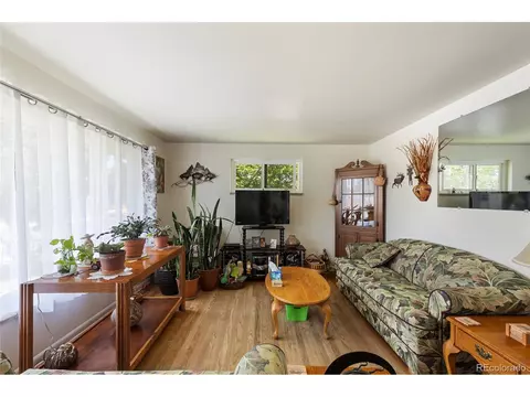 9830 E 5th Ave, Aurora, CO 80010 photo 5