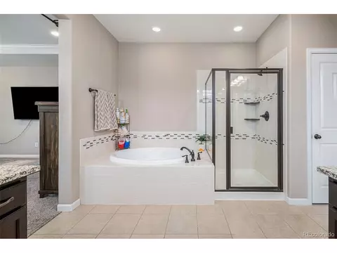 23904 Euclid Ave, Aurora, CO 80016 photo 24