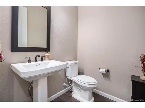 23904 Euclid Ave, Aurora, CO 80016 photo 17