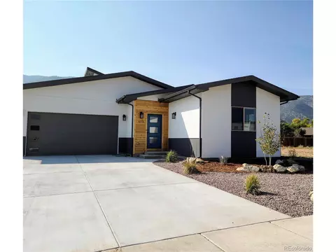 1113 E Poncha Ave, Poncha Springs, CO 81242