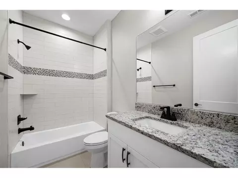 27001 E Long Cir, Aurora, CO 80016 photo 38