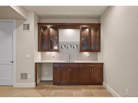 27001 E Long Cir, Aurora, CO 80016 photo 33