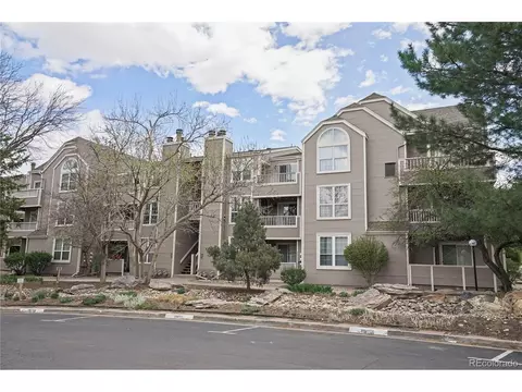 5725 W Atlantic Pl #101, Lakewood, CO 80227