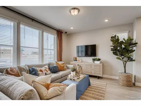 10025 E 63rd Ave, Denver, CO 80238 photo 4