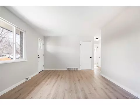 13637 E Nevada Ave, Aurora, CO 80012 photo 9