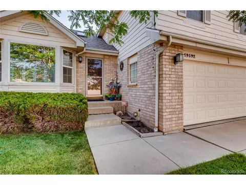 19592 E Pacific Dr, Aurora, CO 80013 photo 3