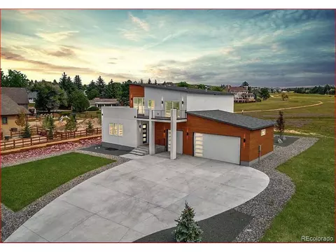 25 Huntington Bch Dr, Colorado Springs, CO 80921