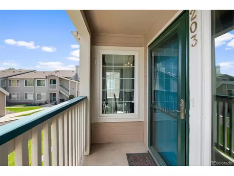 8334 Pebble Creek Way #203, Highlands Ranch, CO 80126