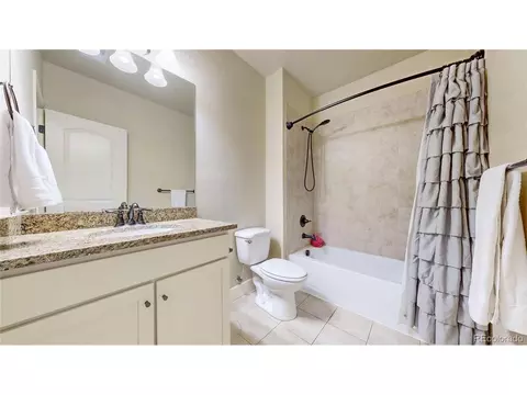 Bath - 841 Jenny Ln, Berthoud, CO 80513 photo 5 of 5