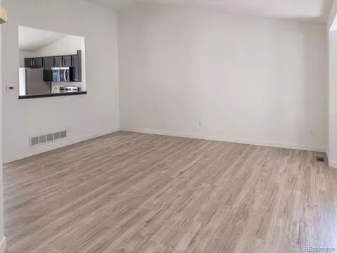14608 E 52nd Ave, Denver, CO 80239 photo 3